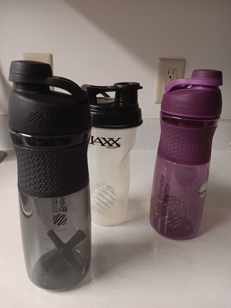 BlenderBottle & Jaxx Shaker Bottles - 3-Pack Protein Mixers - Black, White, Purple