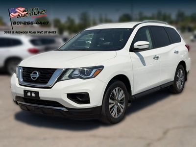 2020 Nissan Pathfinder S