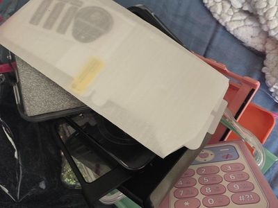 Mixed Lot of Razor 2025 Cases &Screen Protectors