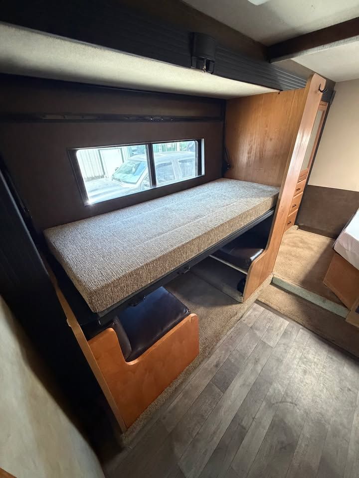 Main image 14