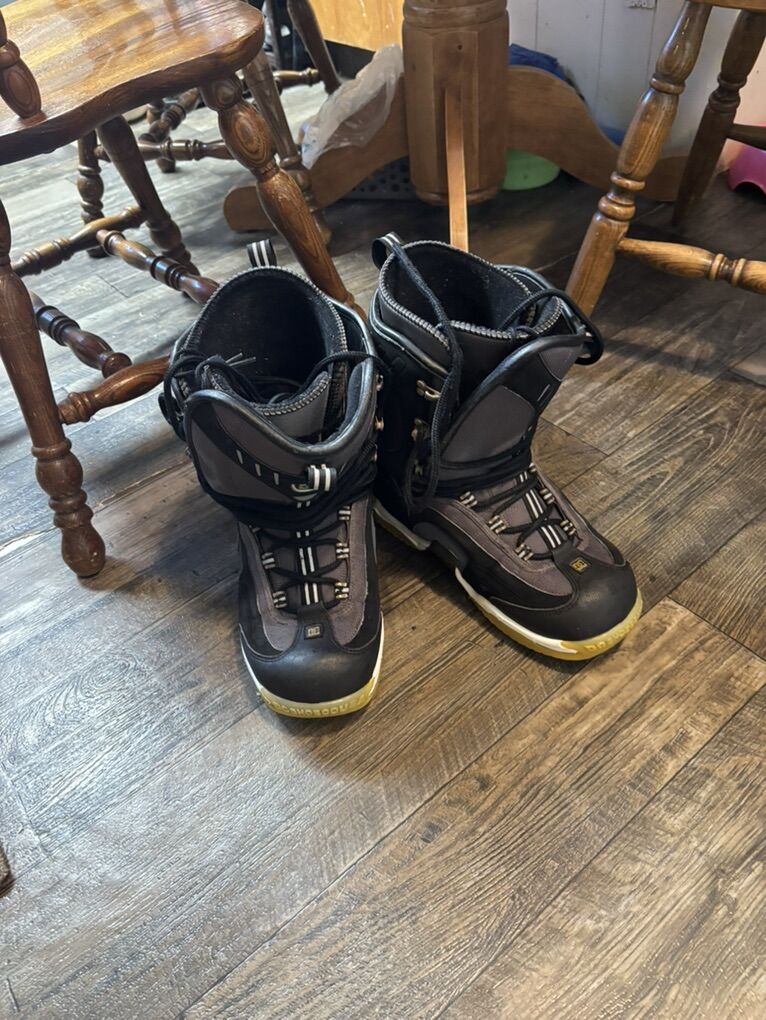 Snowboard Boots Size 12