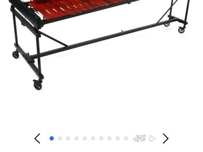 Marimba One E8501 Educational 5.0-Octave Padauk Marimba with Izzy Height Adjustment