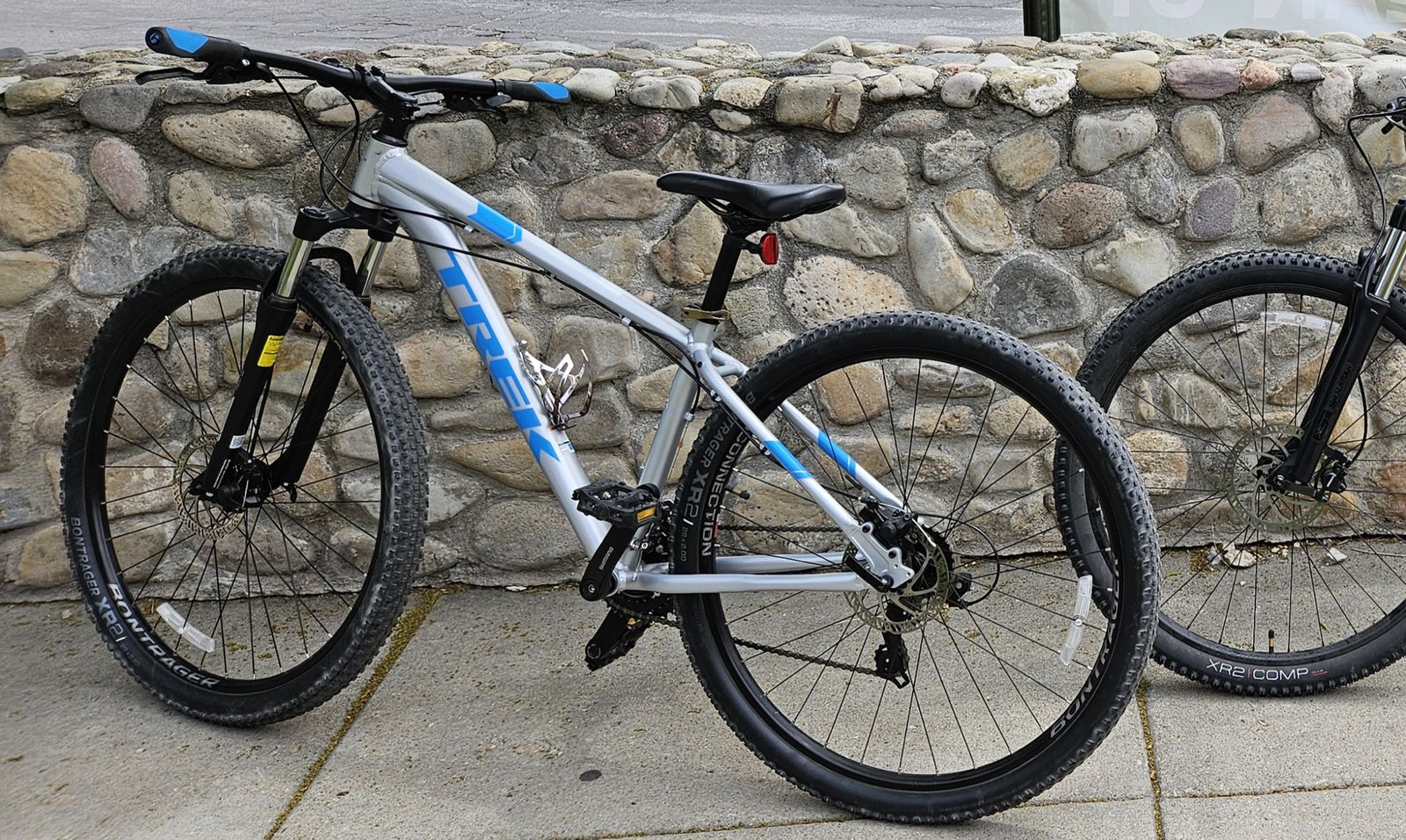 Trek Marlin 4 mountain bike