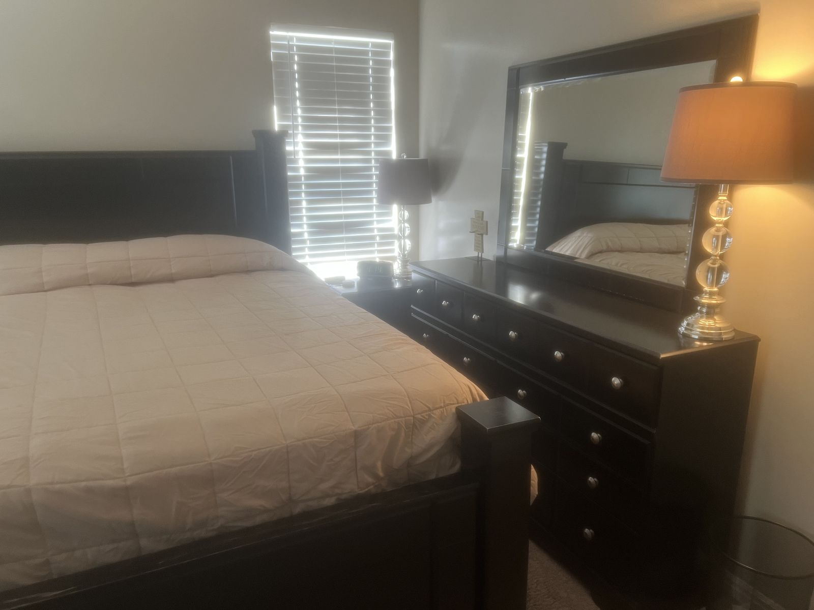 Complete King Bedroom set