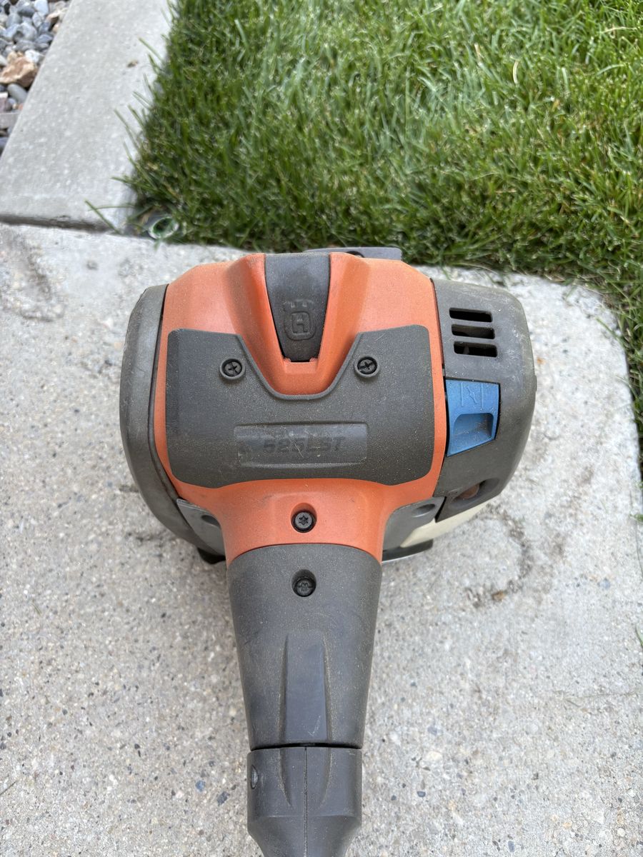 Husqvarna 525LST Straight Shaft String Trimmer