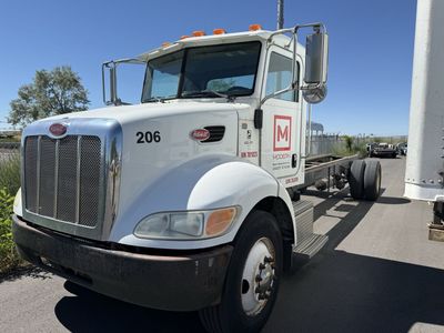 2009 Peterbilt 330