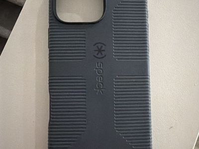 Speck iPhone 16 Pro Max