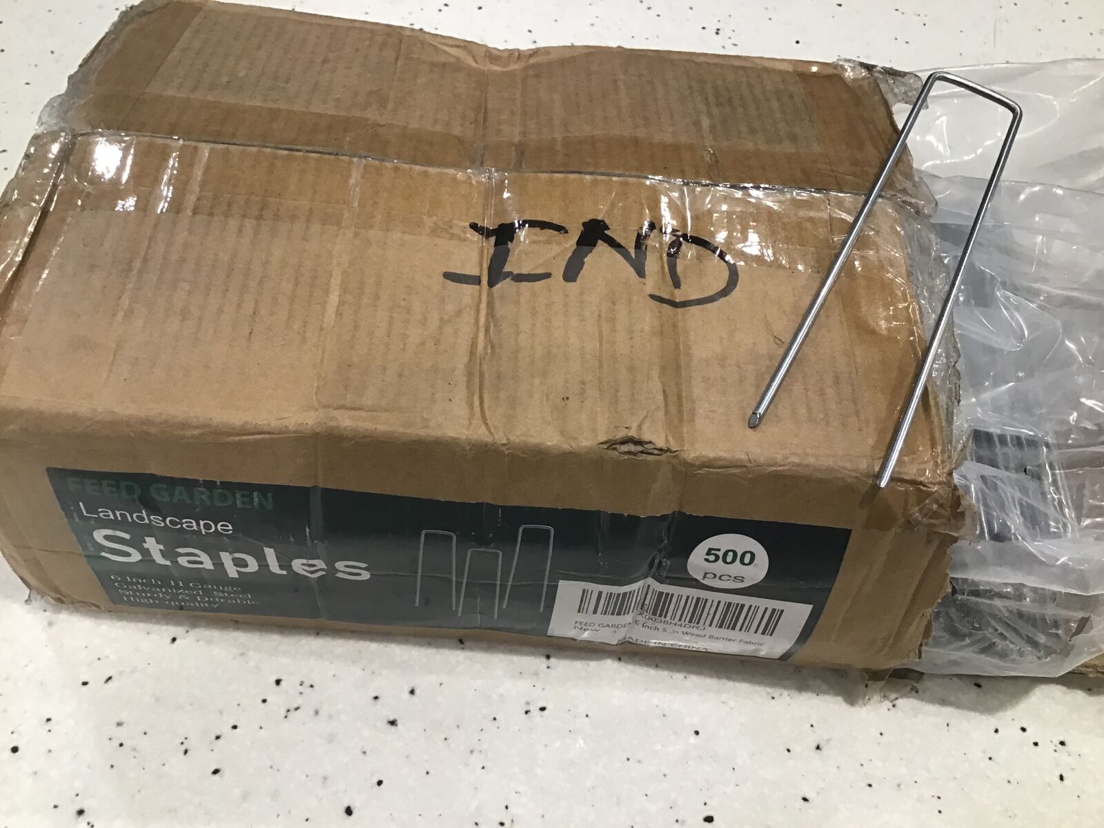 Landscape Staples (500)