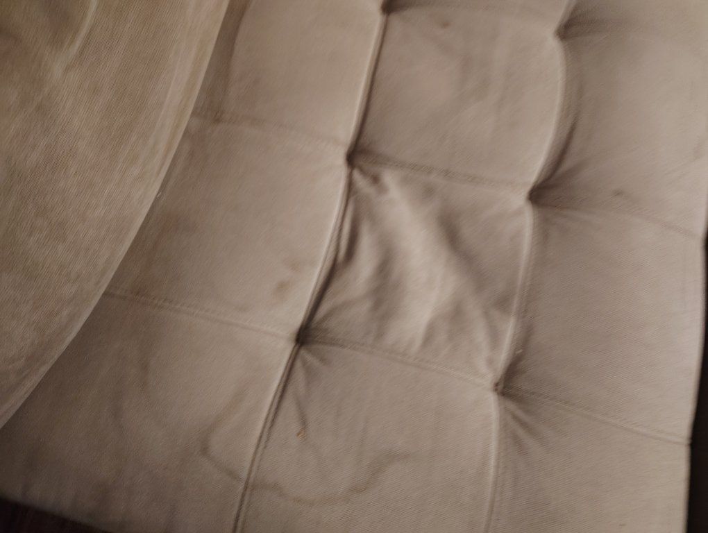 Main image 6