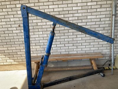 Engine Hoist