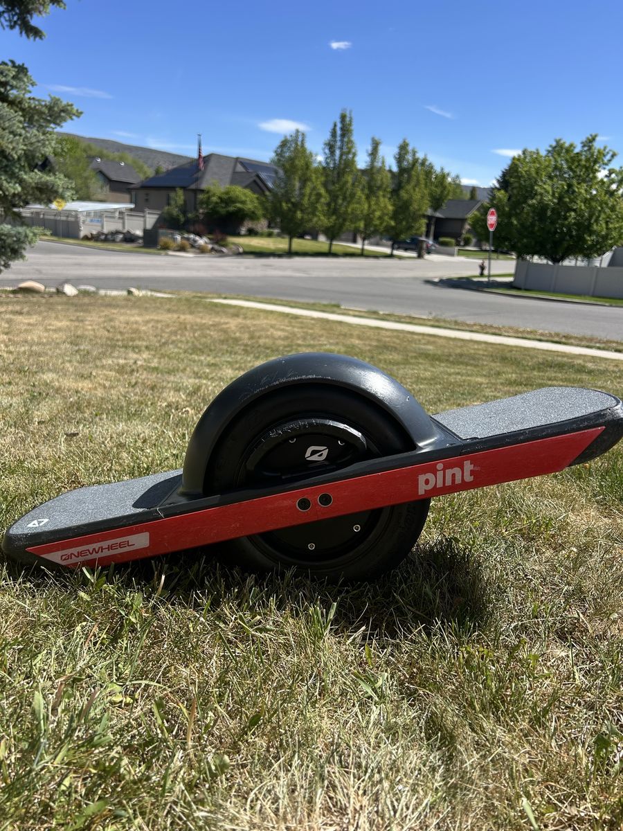 Onewheel Pint With Charger
