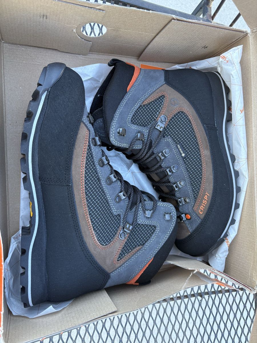 NEW Crispi Summit men’s 9.5 boots