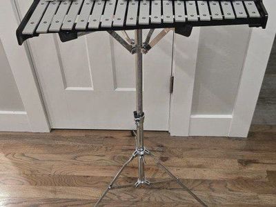 Vic Firth 32-Key Bell Kit/Xylophone with Stand - Percussion Instrument