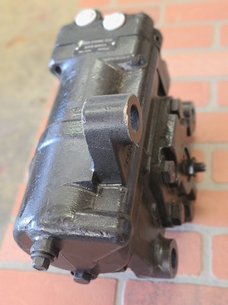 Main image 6