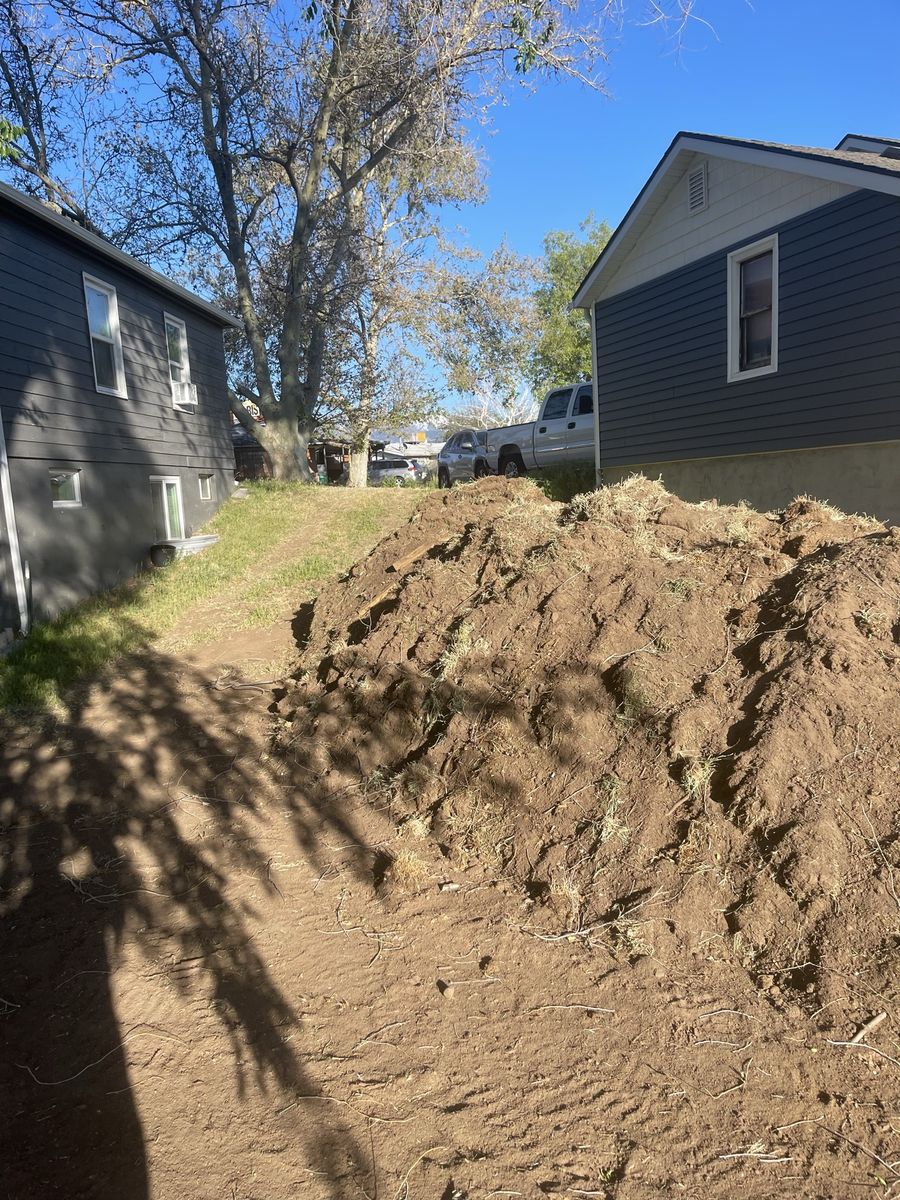 FREE DIRT - Equipment Accessible