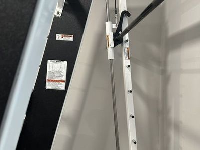 BODY MASTERS- COMMERCIAL GYM SMITH MACHINE