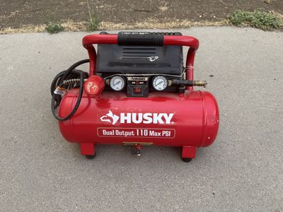 Husky 110 Max PSI compressor air 2 gallons and hose