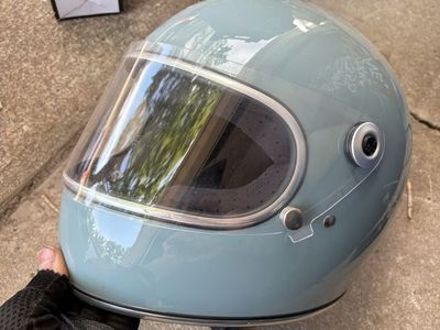 Billtwell Gringo S Motorcycle Helmet - Great Condition with original bag - Large