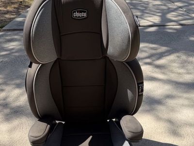 Chicco High back booster seat
