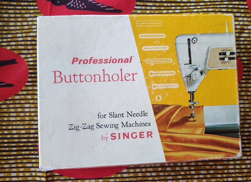 Professional ButtonHoler, Fashion Discs & Acc. Del