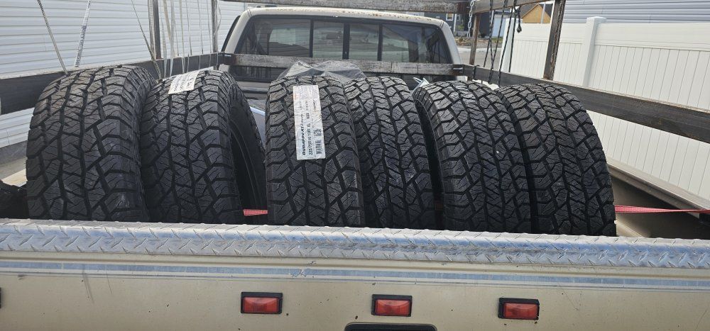 Hankook Dynapro AT2 Xtreme 225/75R16 108T XL All-Terrain Tires (Set of 5)