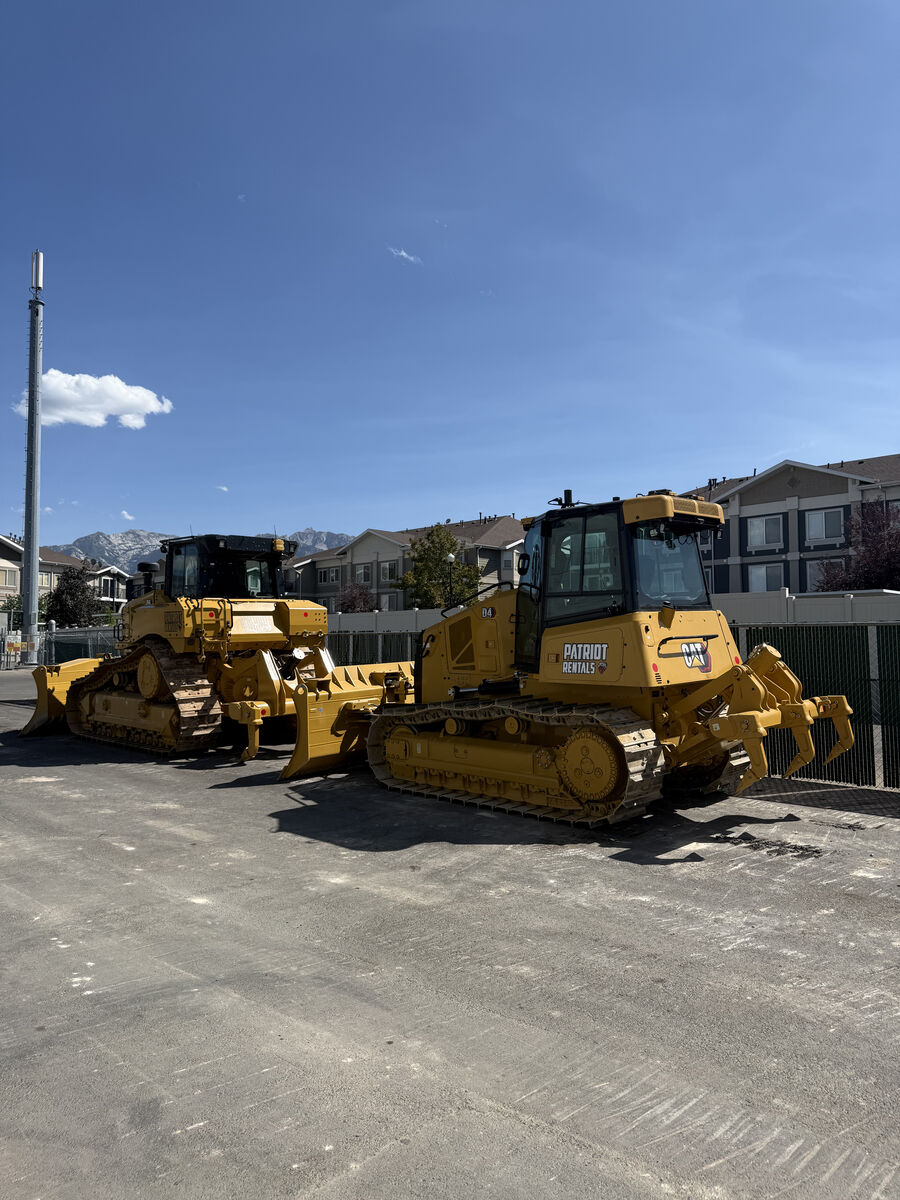 Cat Dozers for rent! 50k lb and 30k lb dozers. D4 D6 with gps capability