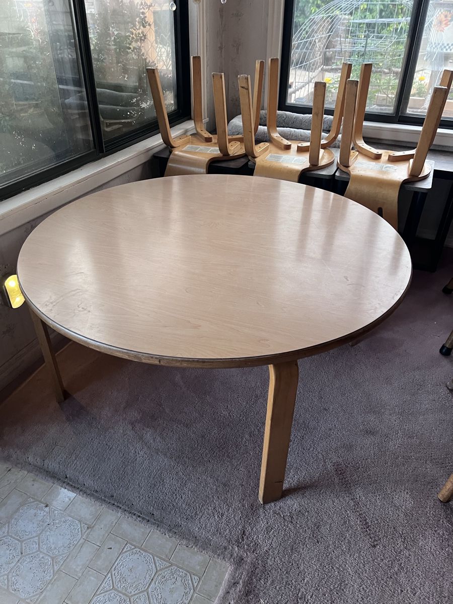 Vintage Kids 41” Round School or Play Activity Table with 3 Chairs