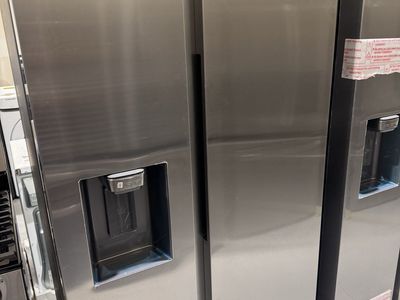 New scratch and dent Samsung 22 cu. ft. Counter Depth Side by Side Refrigerator