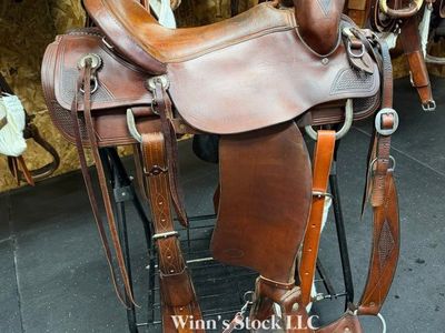 17" Sawtooth Saddlery - Roping/ranch saddle