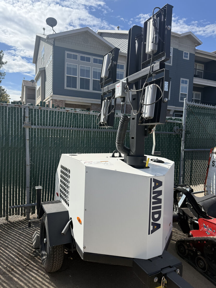 Towable 6KW light tower for rent. Diesel light plant.