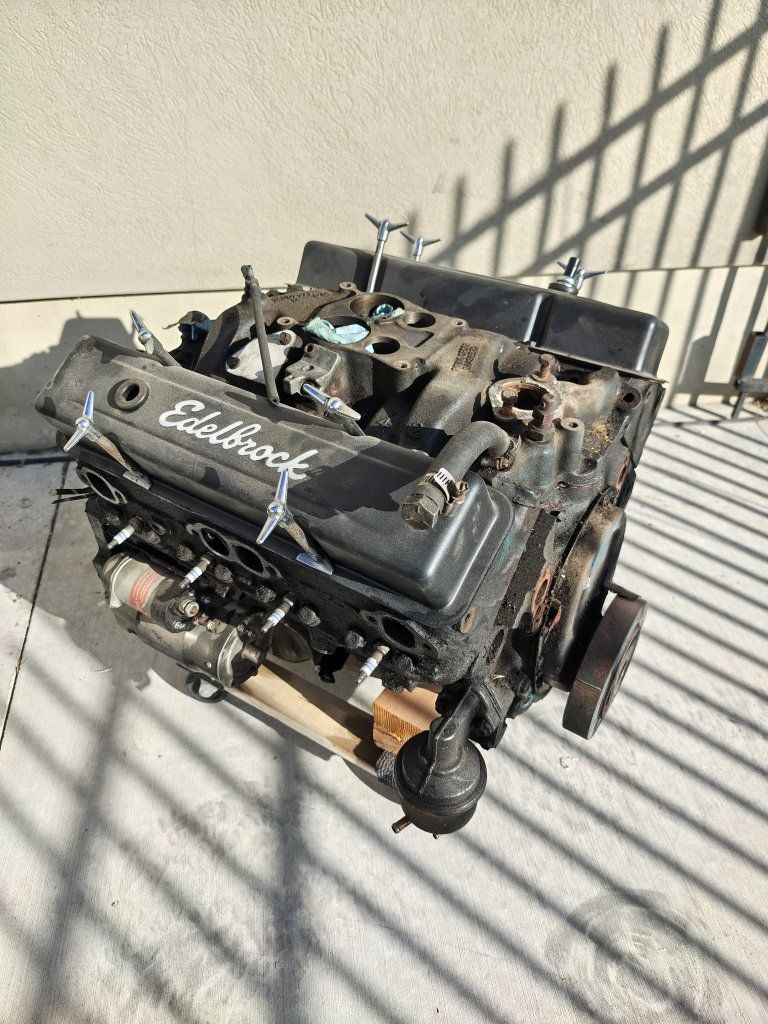 Chevy 350 Engine & Parts Bin