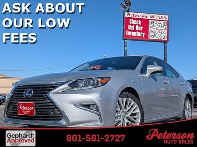 2016 Lexus ES Base