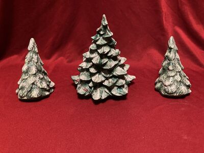 Vintage Ceramic Christmas Trees Set Of 3 Green With White Frost