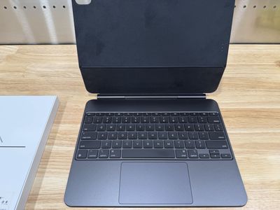 iPad Magic Keyboard 12.9-inch