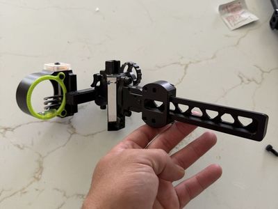 Black Gold three pin slider with dovetail