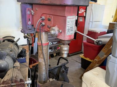 Foremost Machinery MADP075AMA 16-Speed Heavy Duty Drill Press 5/8" Capacity