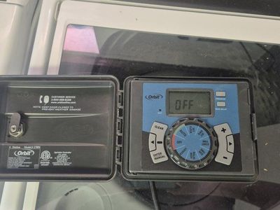 Orbit 6-Zone Sprinkler Timer (Indoor/Outdoor) - Works Great!