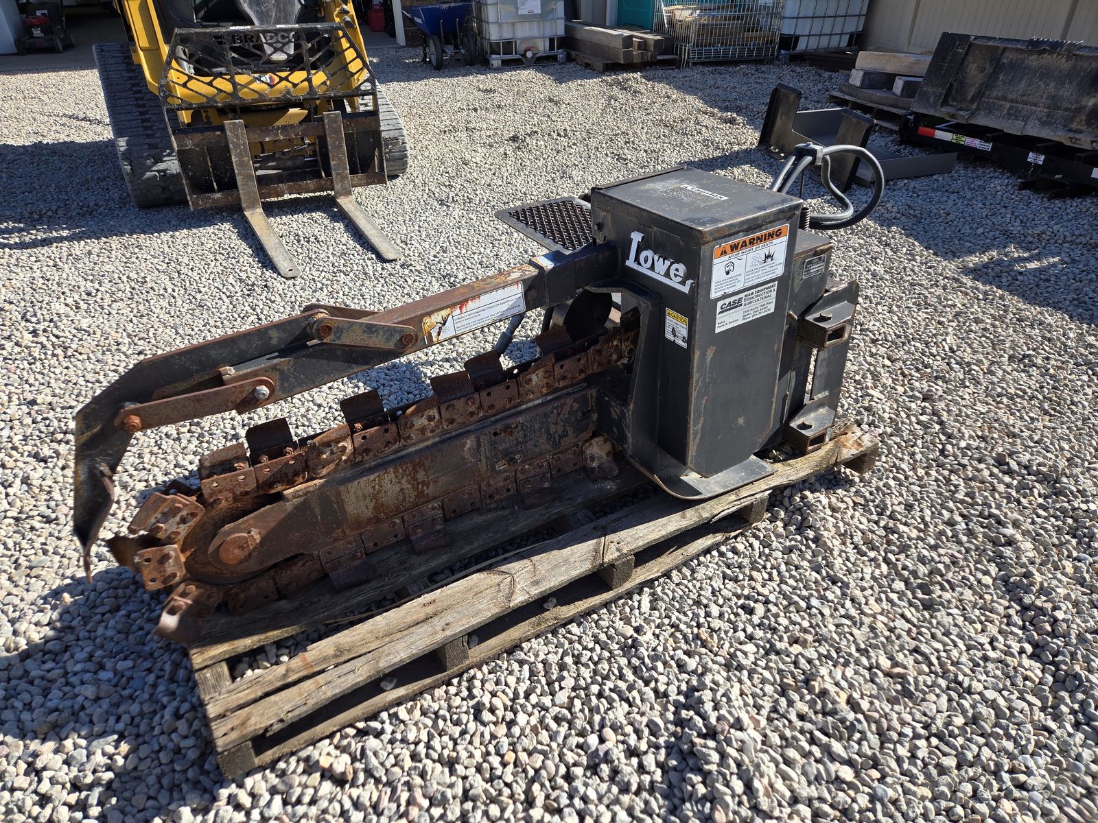 Trencher attachment for Skidsteer