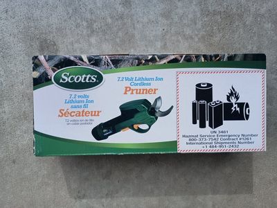 Scotts 7.2V Lithium Ion Cordless Pruner - New in Box