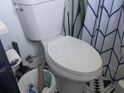 FREE - Two perfectly good toilets