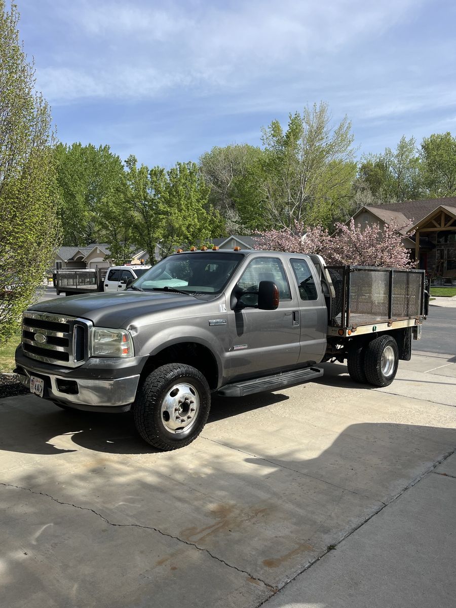 2006 FORD F350 SUPER DUTY XLT