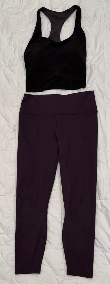 Fabletics padded crop top & matching leggings dark plum - Medium but fits tight - Like new