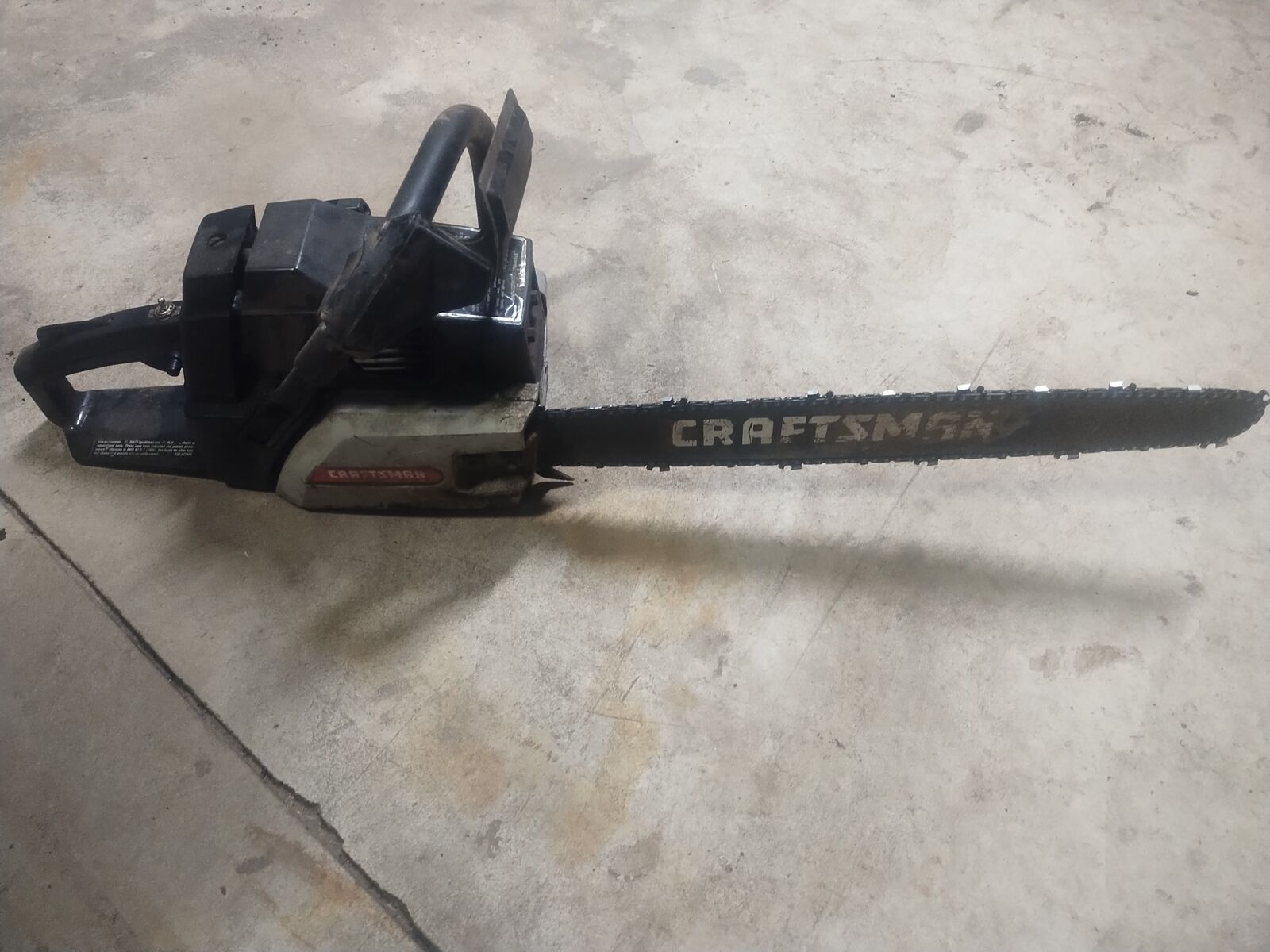 Craftsman Chainsaw with 20 inch bar