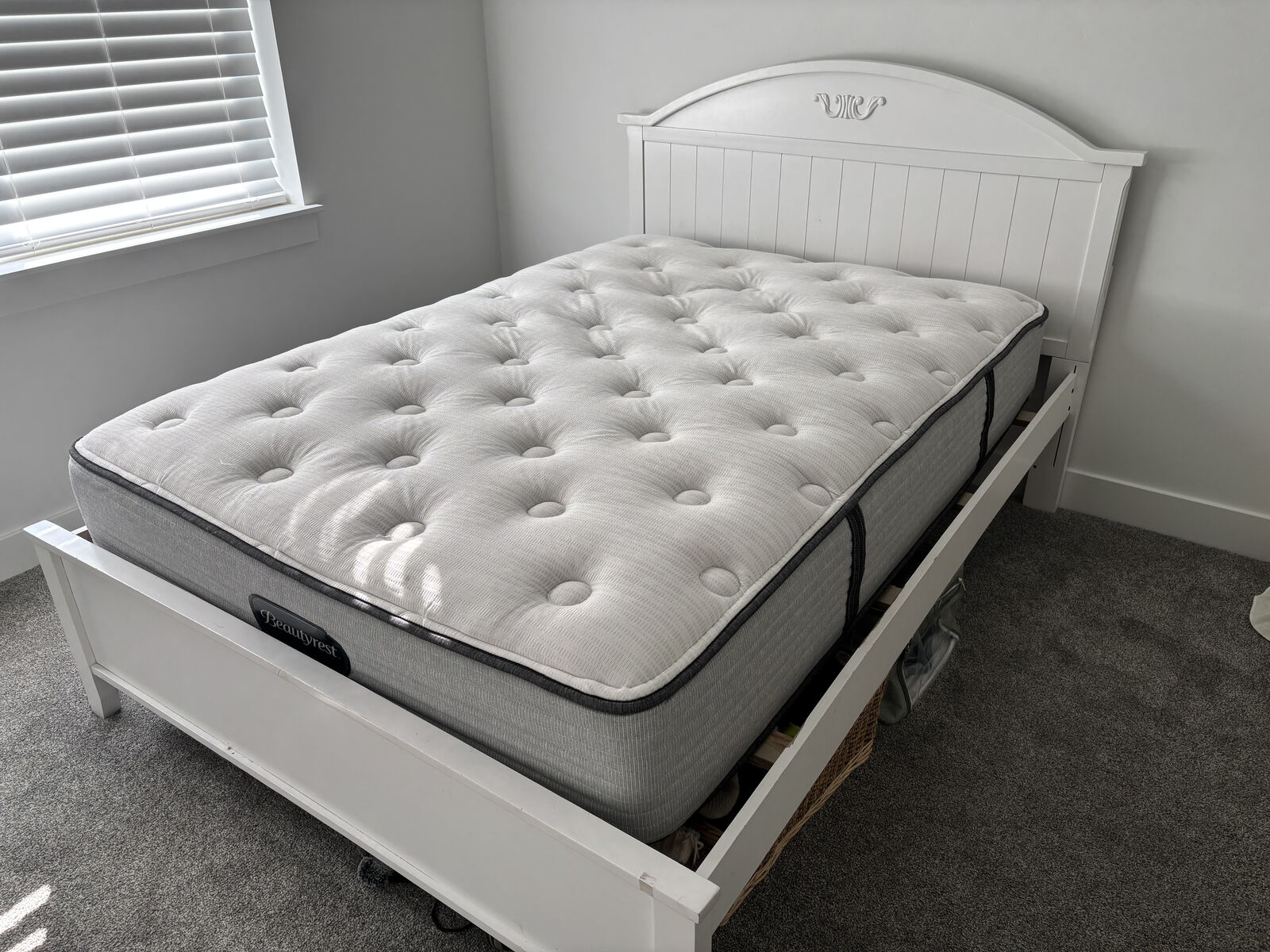 Full Bed with Beauty Rest Mattress