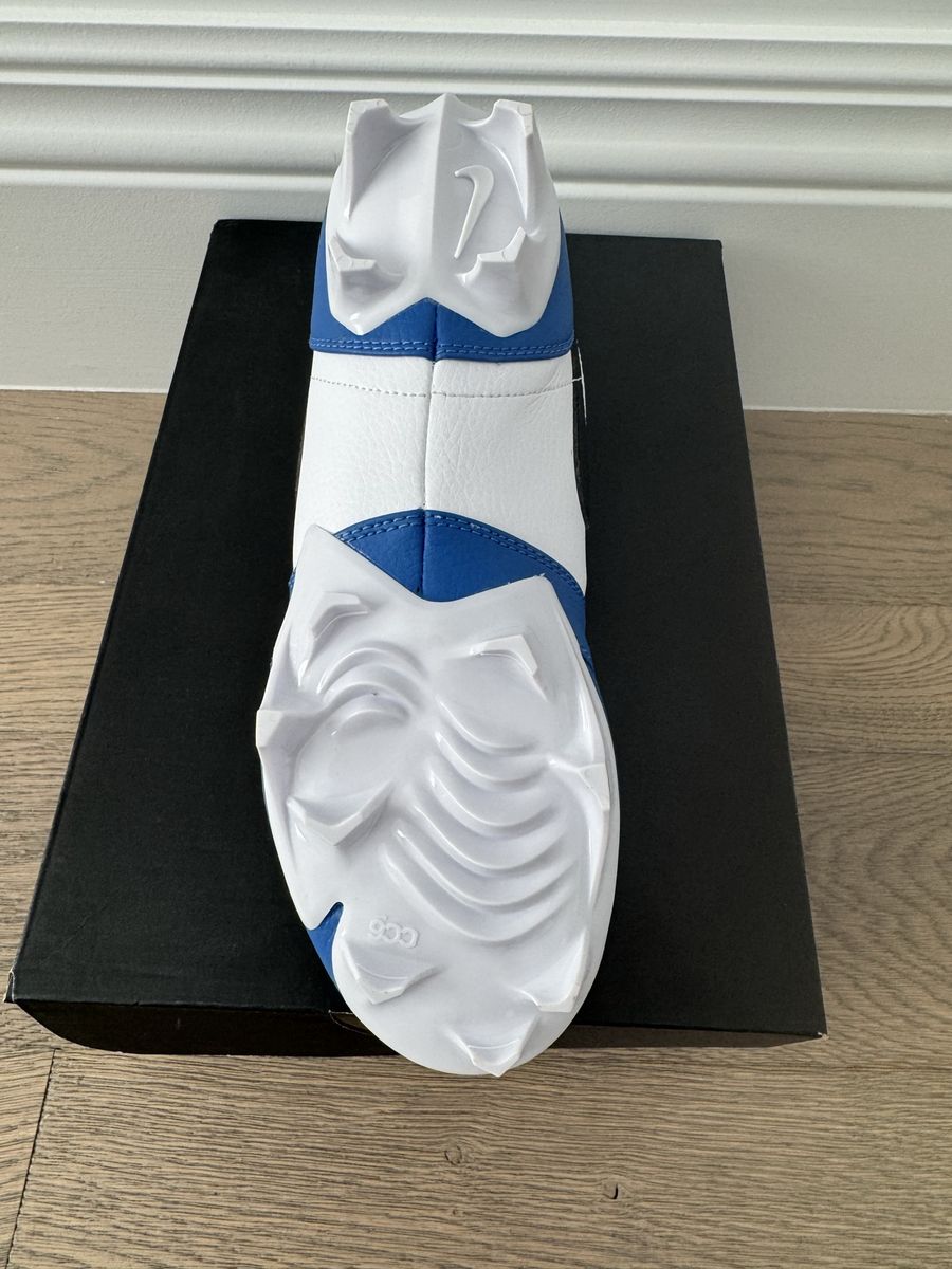 Main image 5