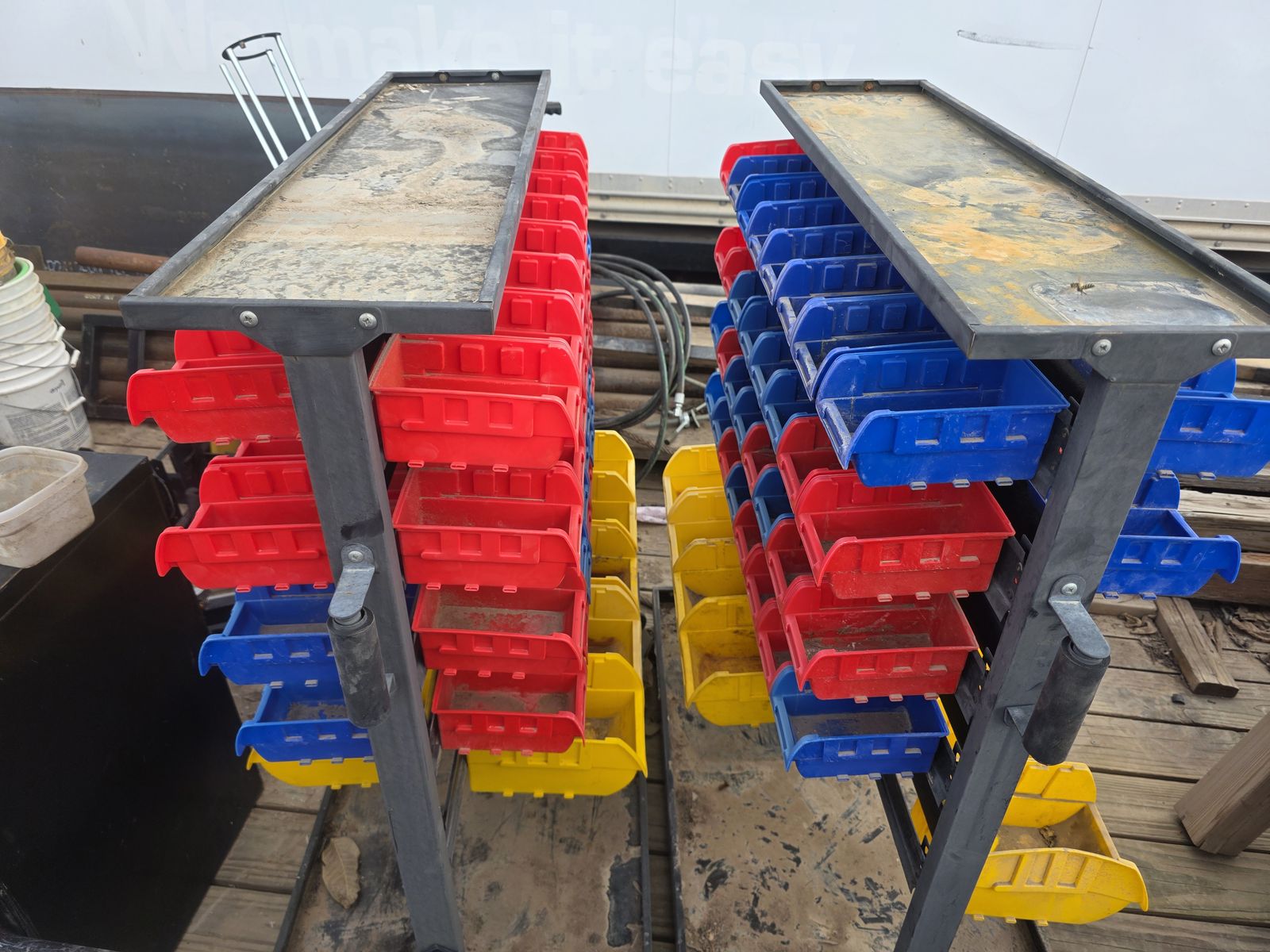 Double sided floor rack