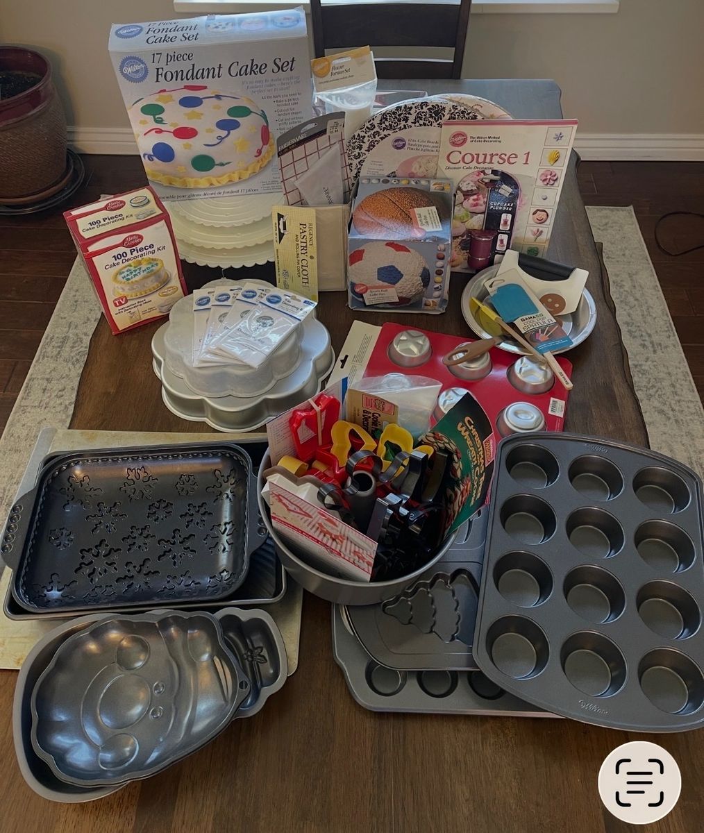 Cake Decorating and Baking Supplies
