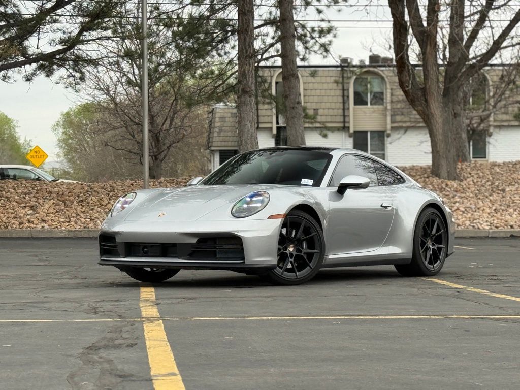 2025 Porsche 911 Carrera