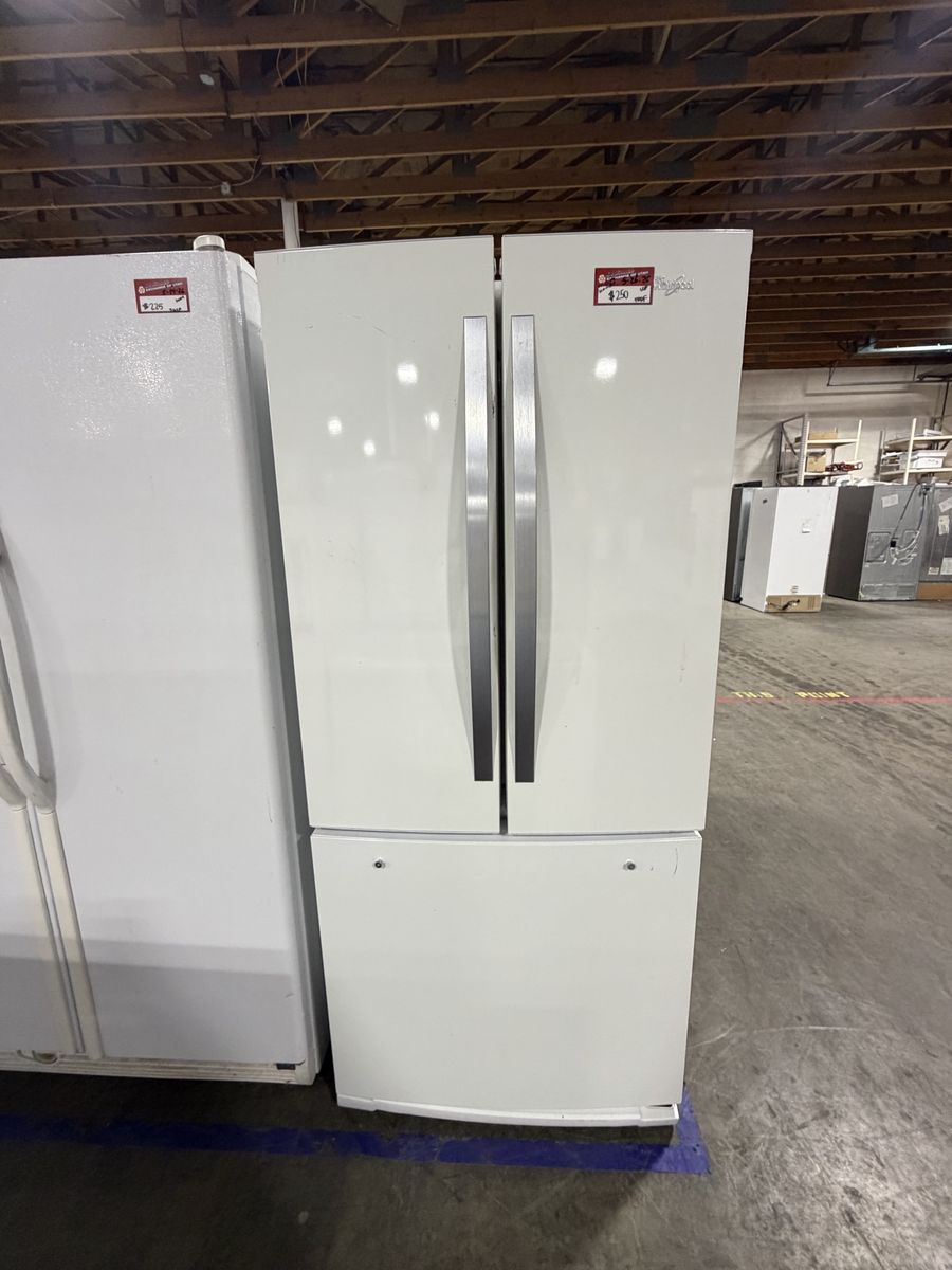 GOOD WHIRLPOOL WHITE 33” FRENCH DOOR FRIDGE