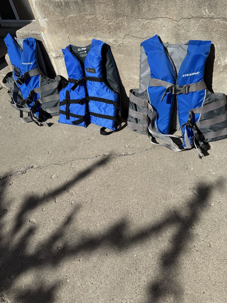 Adult Life Jackets / Vests